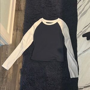 Women's blue and White Long Sleeve Top